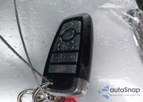 2019 Ford Expedition Limited z USA, uszkodzony, nr VIN 1FMJU2AT9KEA90912